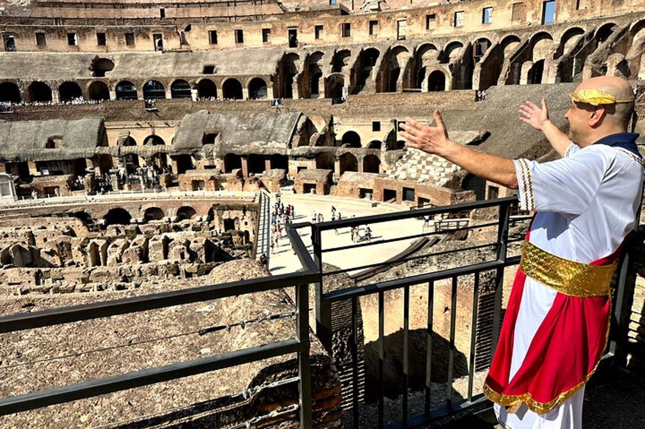 Esclusivo Colosseo ARENA e Roma Antica con Archeologo — 4