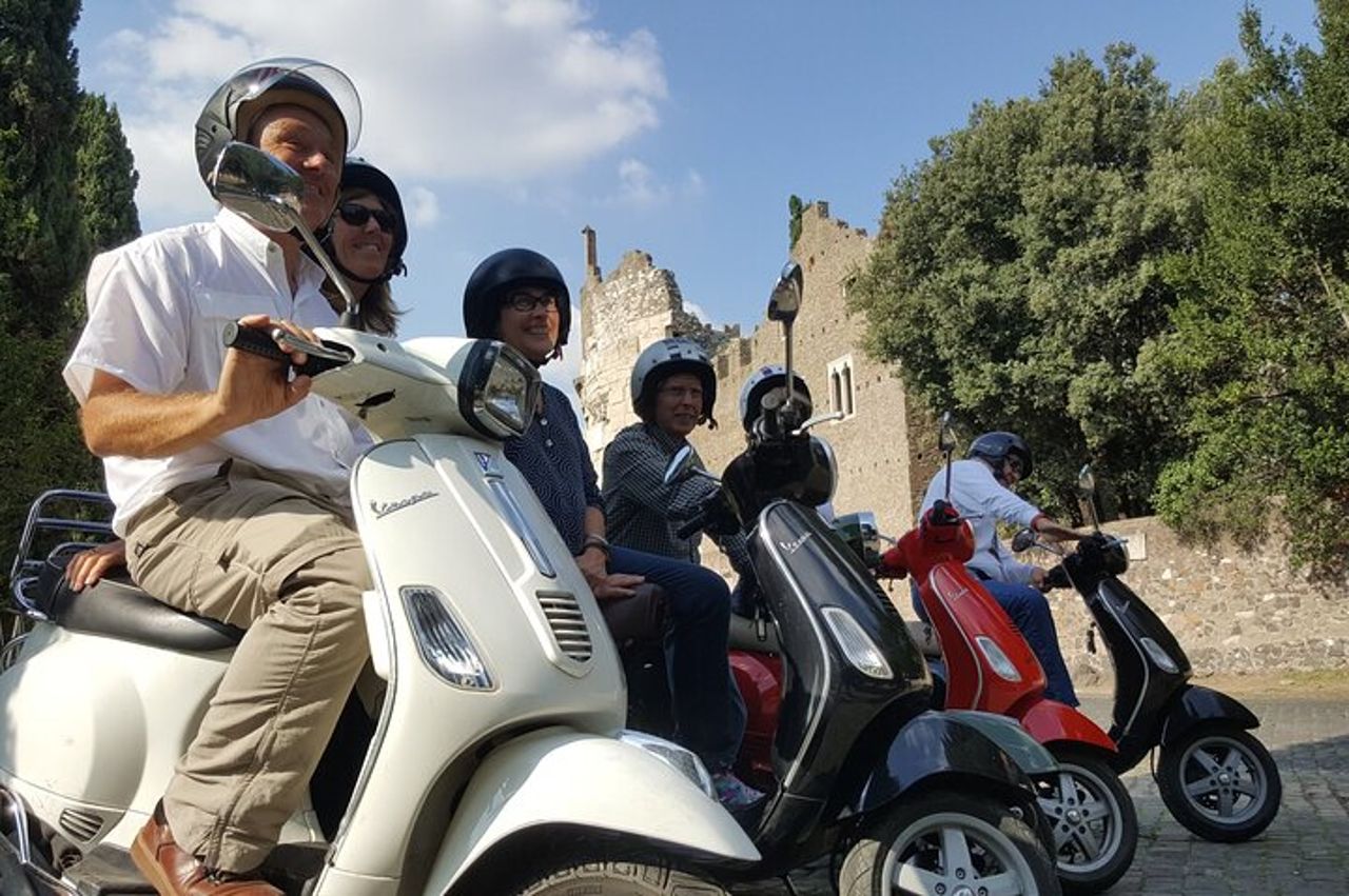 Vespa Tour - The Essence of Rome — 5