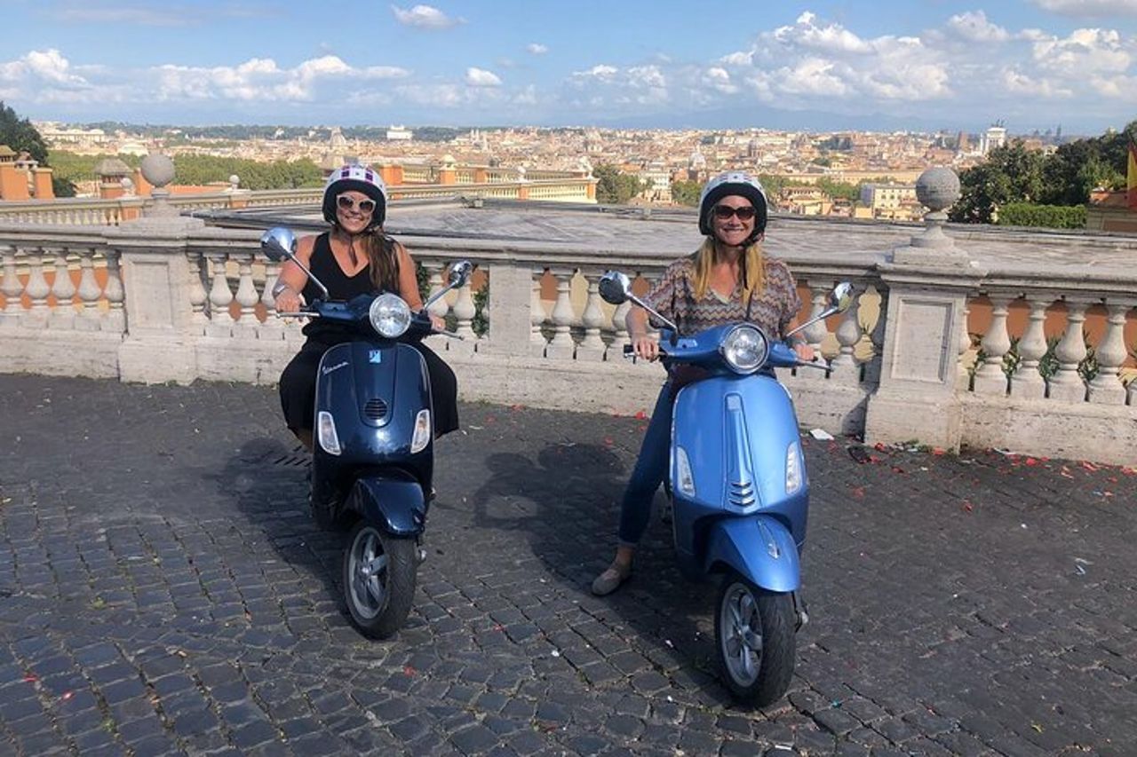 Vespa Tour - The Essence of Rome — 7