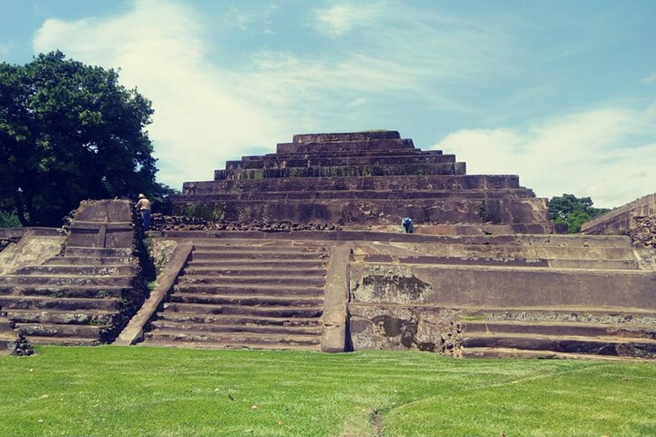 Tour delle Rovine Maya di El Salvador + Belvedere del Lago Coatepeque — 4