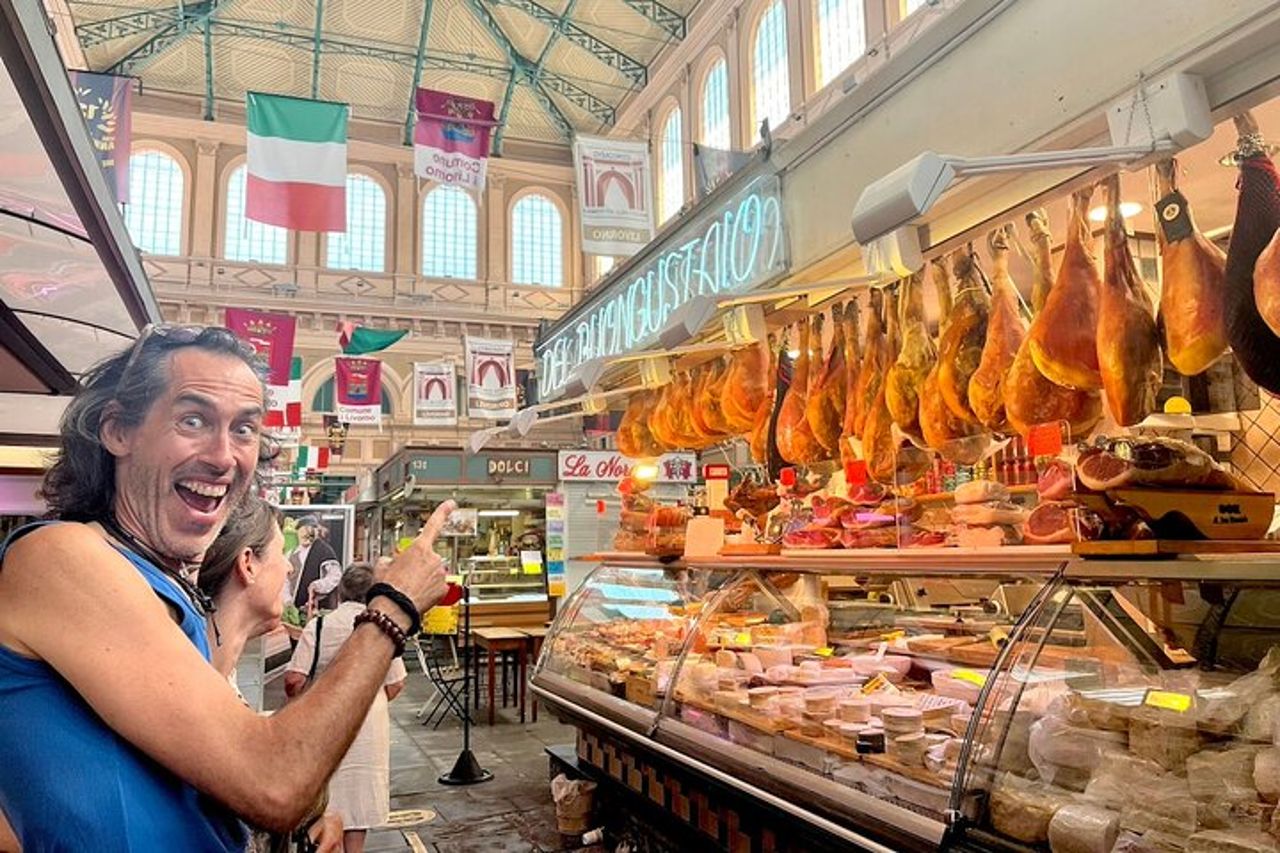 Tour privato della costa toscana e pranzo a Bolgheri da Livorno — 4