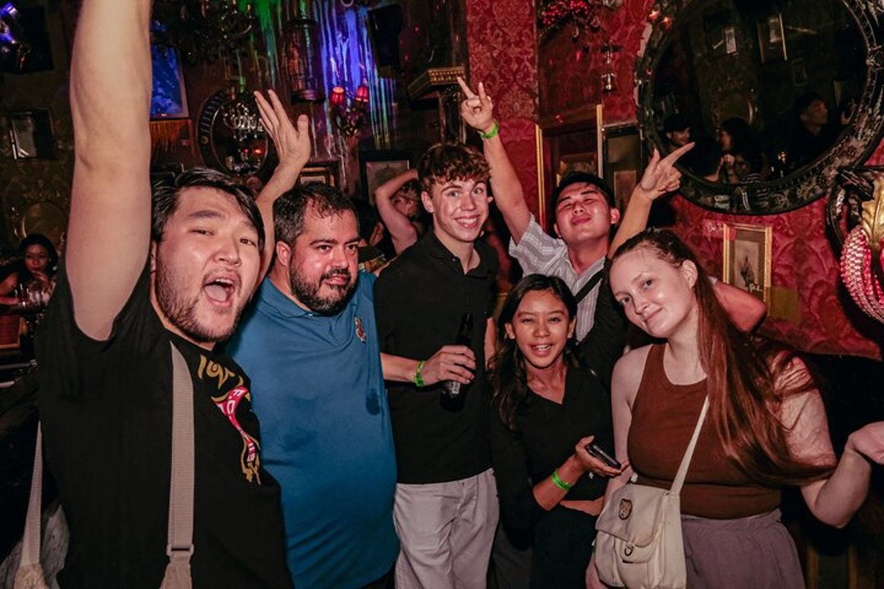 Hong Kong Pub Crawl a Lan Kwai Fong (LKF) — 4