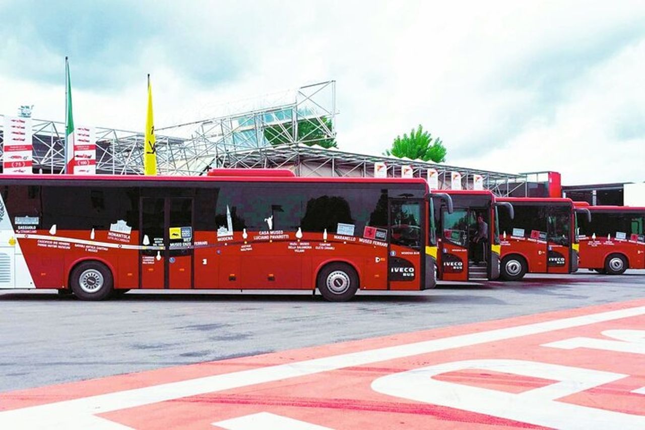 Trasferimento in autobus da Modena e Museo Ferrari Maranello Biglietto — 6