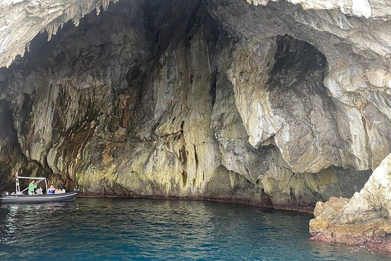 Tour via Mare da Salerno e Sosta ad Amalfi con Aperitivo Incluso — 9