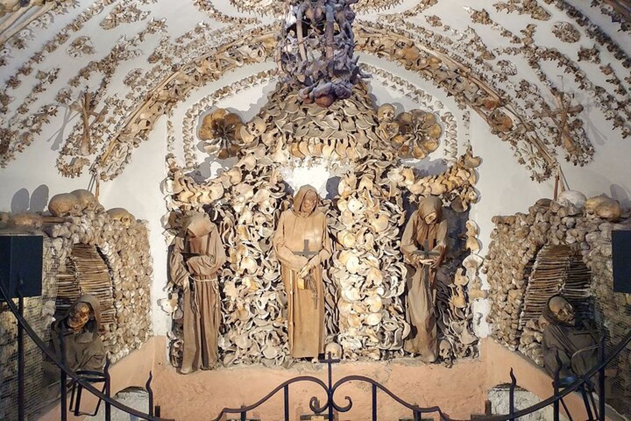 Concerto di Natale barocco alla Cripta dei Cappuccini con Museo — 2
