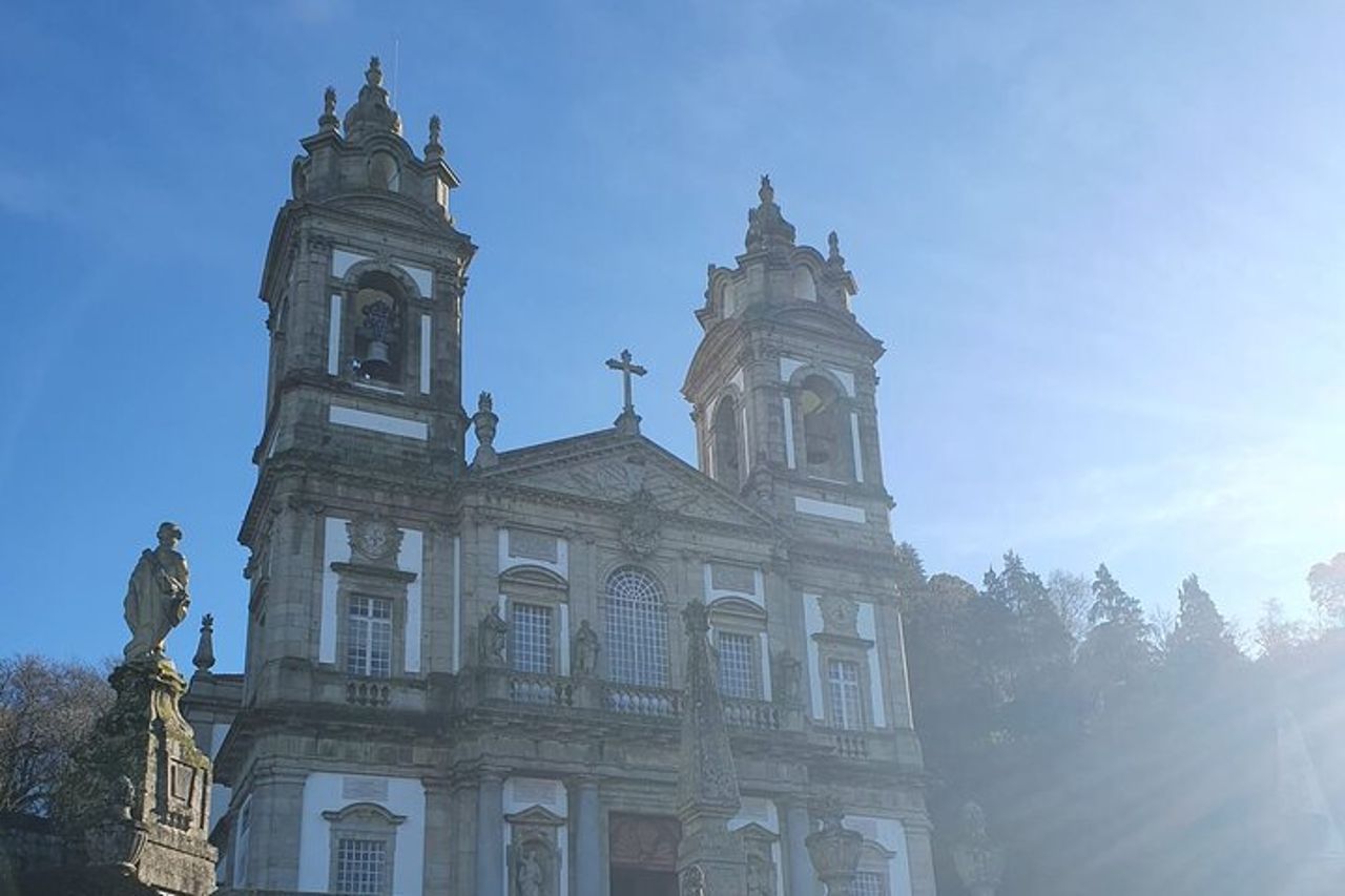 Da Porto a Santiago DE Compostela Viaggio di sola andata Fino a 4 fermate — 6