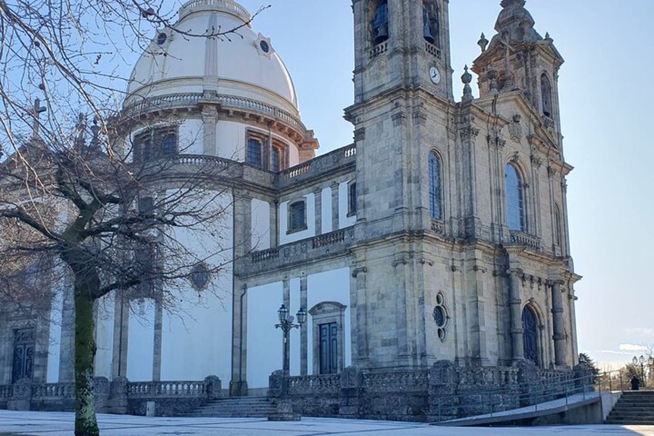 Da Porto a Santiago DE Compostela Viaggio di sola andata Fino a 4 fermate — 7
