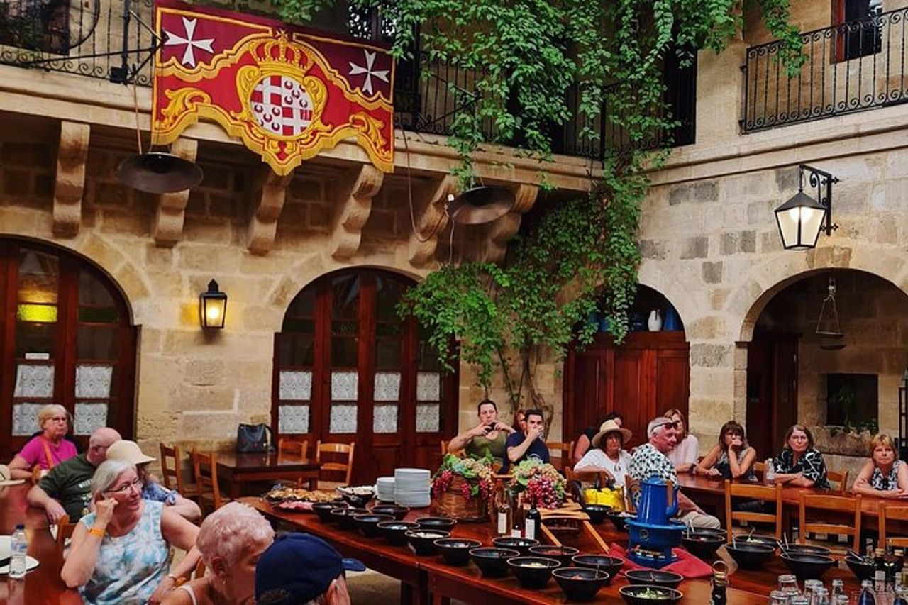 Malta: tour Le Tre Città e degustazione di vini