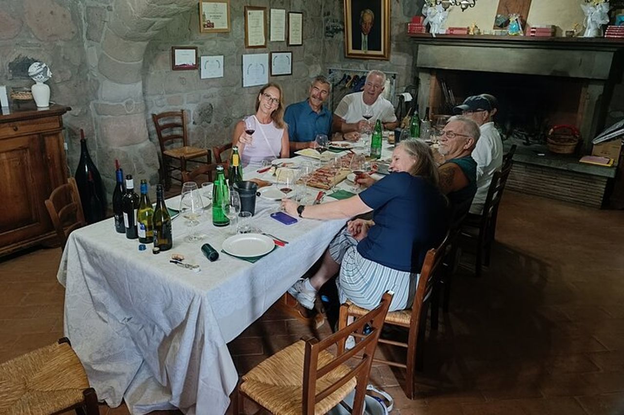 Da Civitavecchia: Wine Tour Toscana-Laziale con Degustazioni — 6