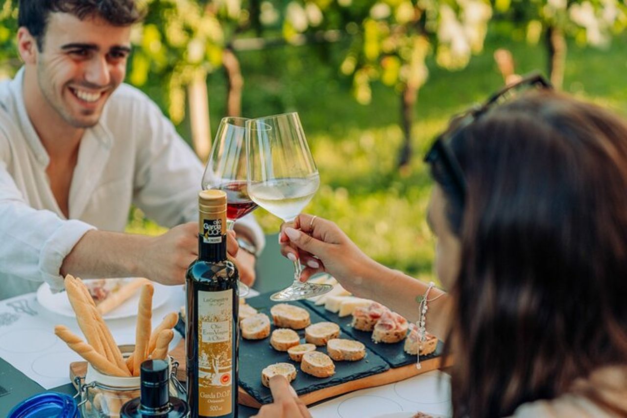Degustazione enogastronomica nei vigneti di Lazise — 4