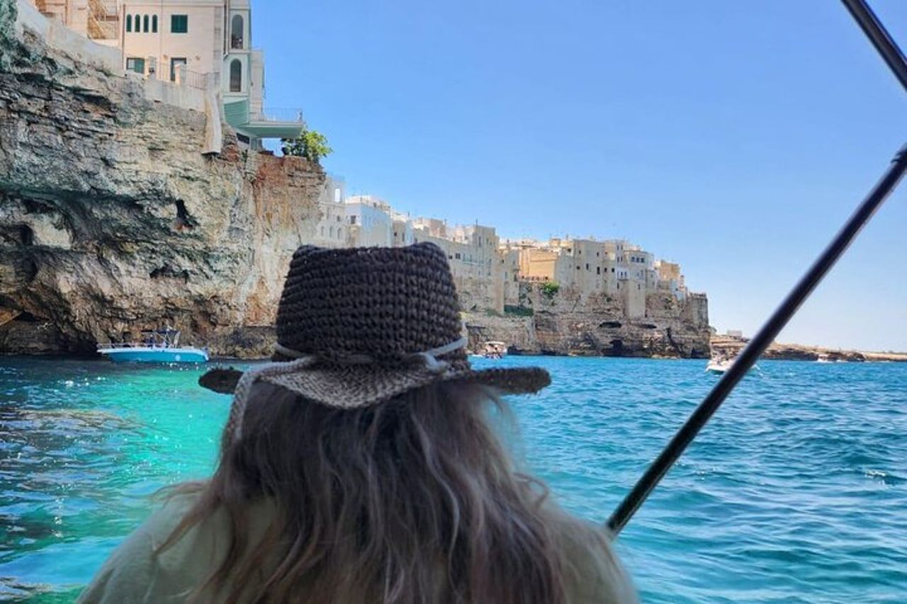 Monopoli 3h Tour privato in Barca delle grotte di Polignano — 9