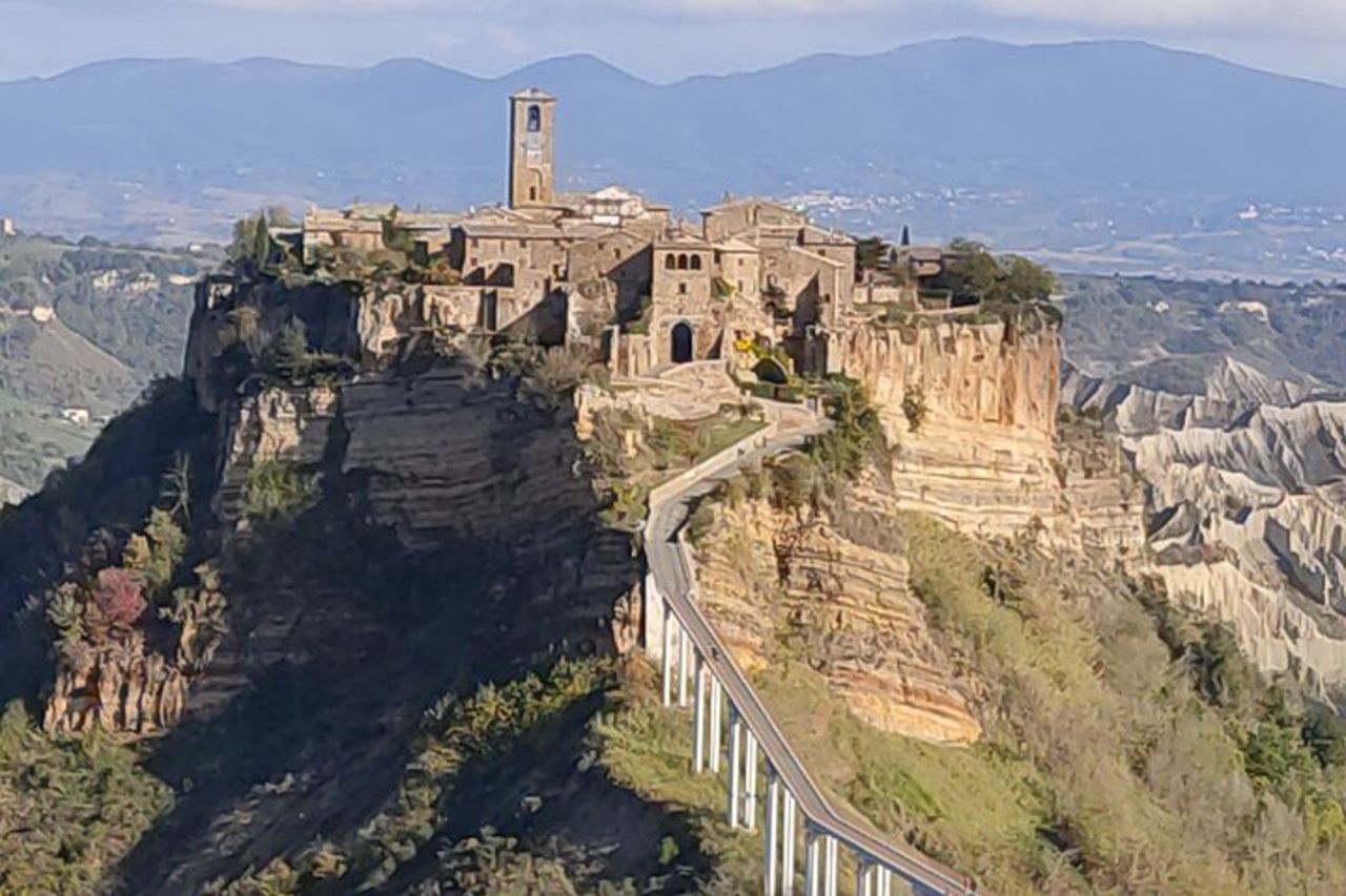 La spettacolare Civita di Bagnoregio e il Parco dei Mostri