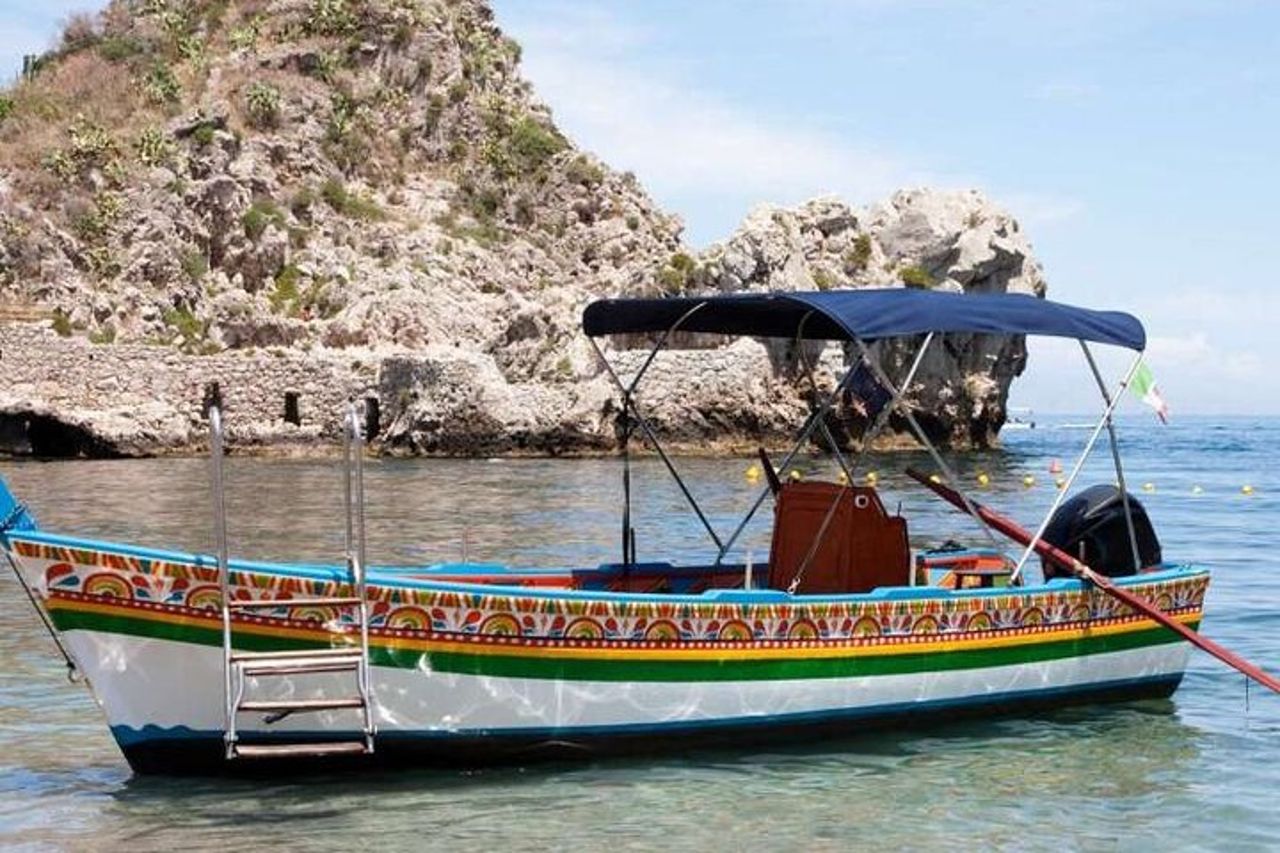 Tour da Taormina al padrino e Giro in barca Isola Bella — 7