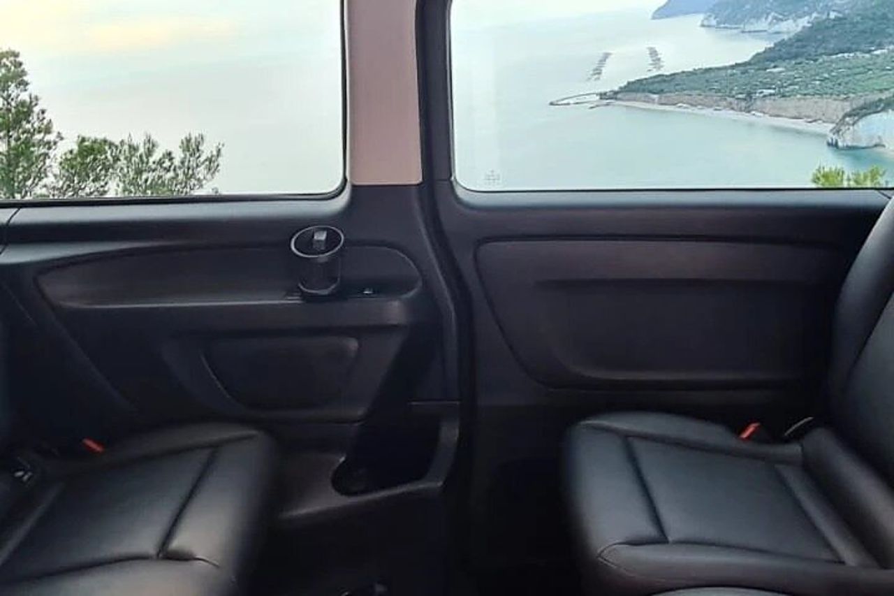 Trasferimento Privato da e per Matera a Bari — 2