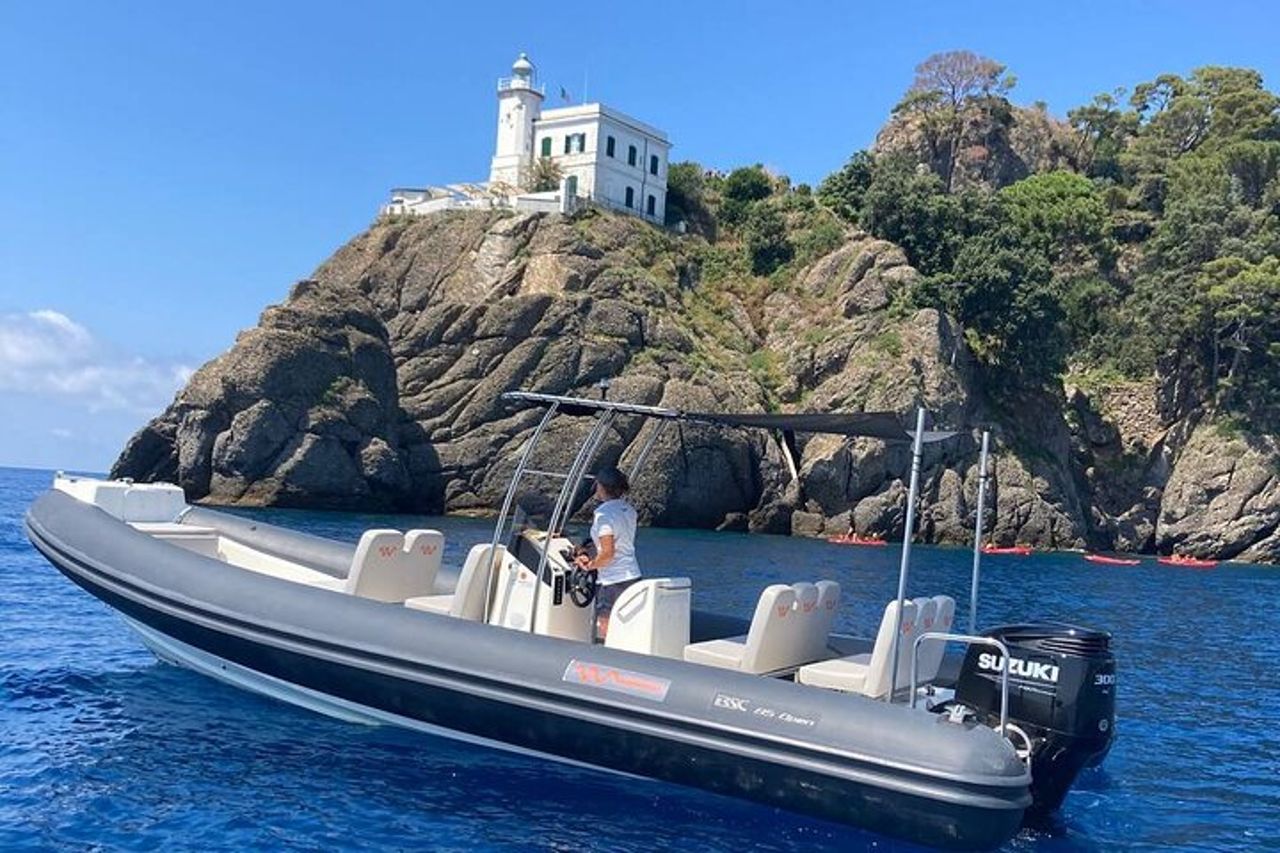 Tour in Barca a Portofino e San Fruttuoso per Piccoli Gruppi — 2