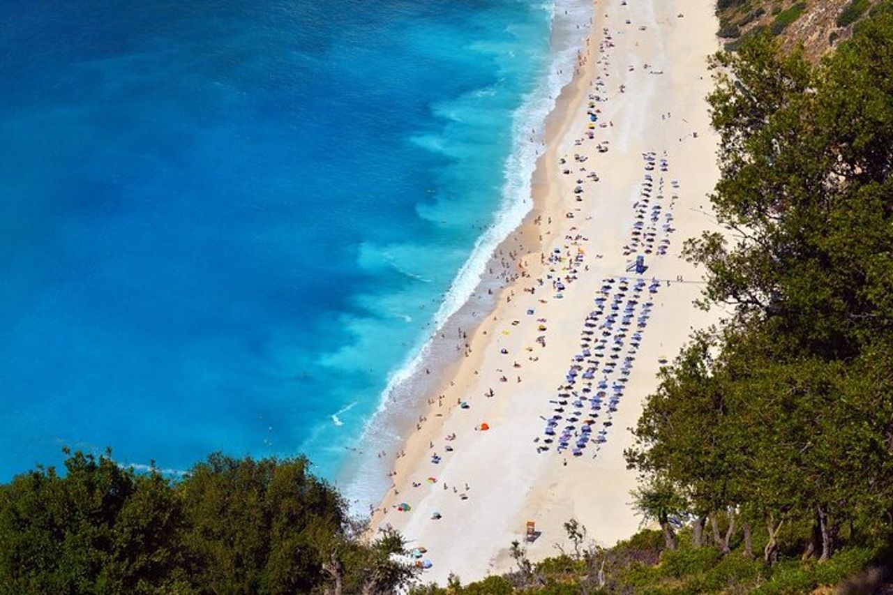 Tour dell'isola di Fiscardo e Assos con nuoto alla spiaggia di Myrtos — 2