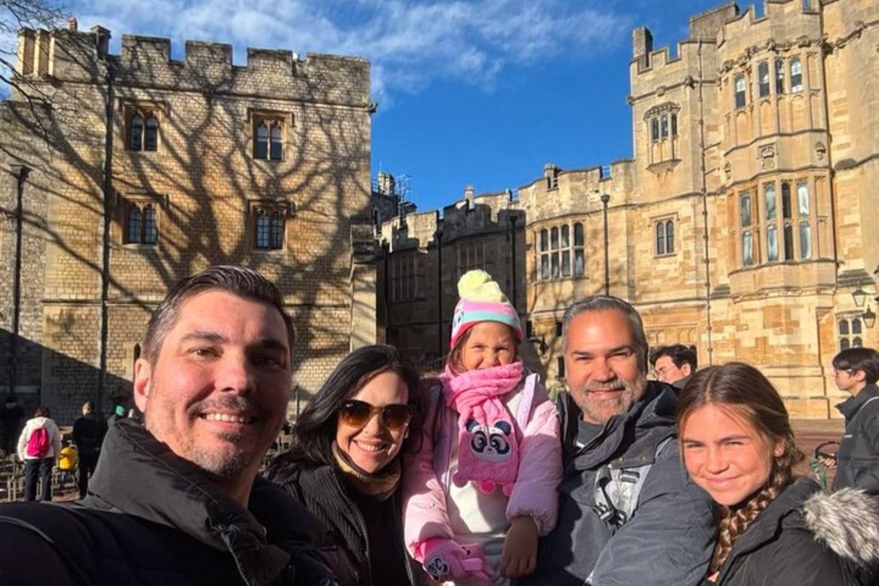 Castello di Windsor e Eton College auto privata con guida autista — 5