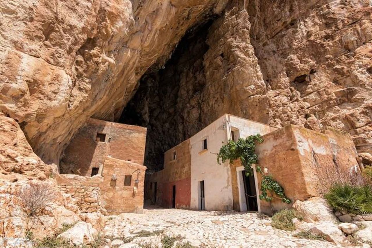 Castellammare del Golfo Ebike Tour alla Grotta Mangiapane — 2