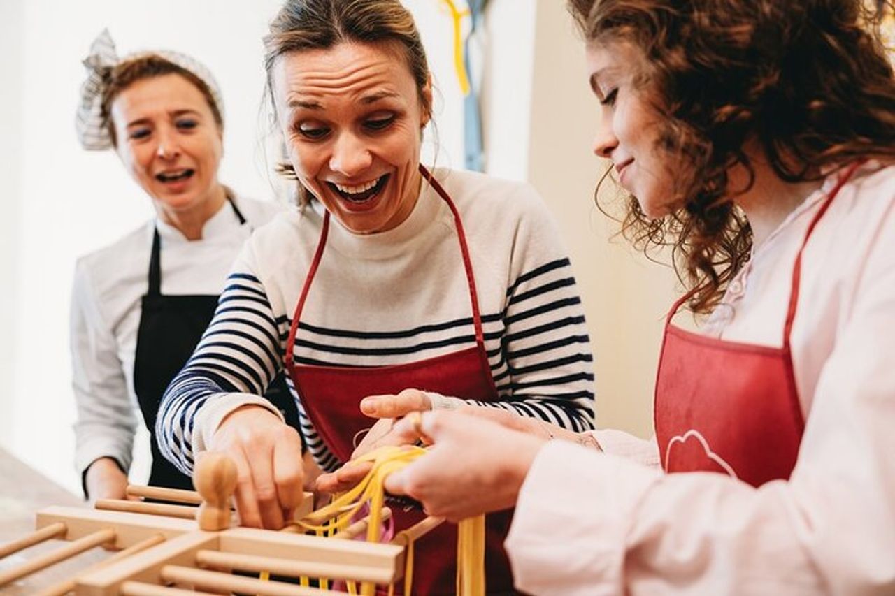 Chianti - Lezione di Pasta Fresca e Salse con Pranzo o Cena — 3