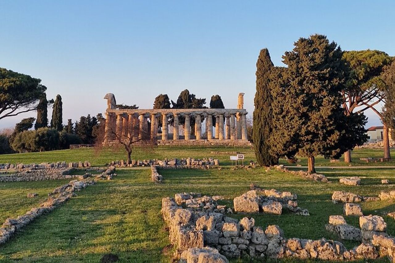 Parco Archeologico e Museo di Paestum Passeggiata — 7