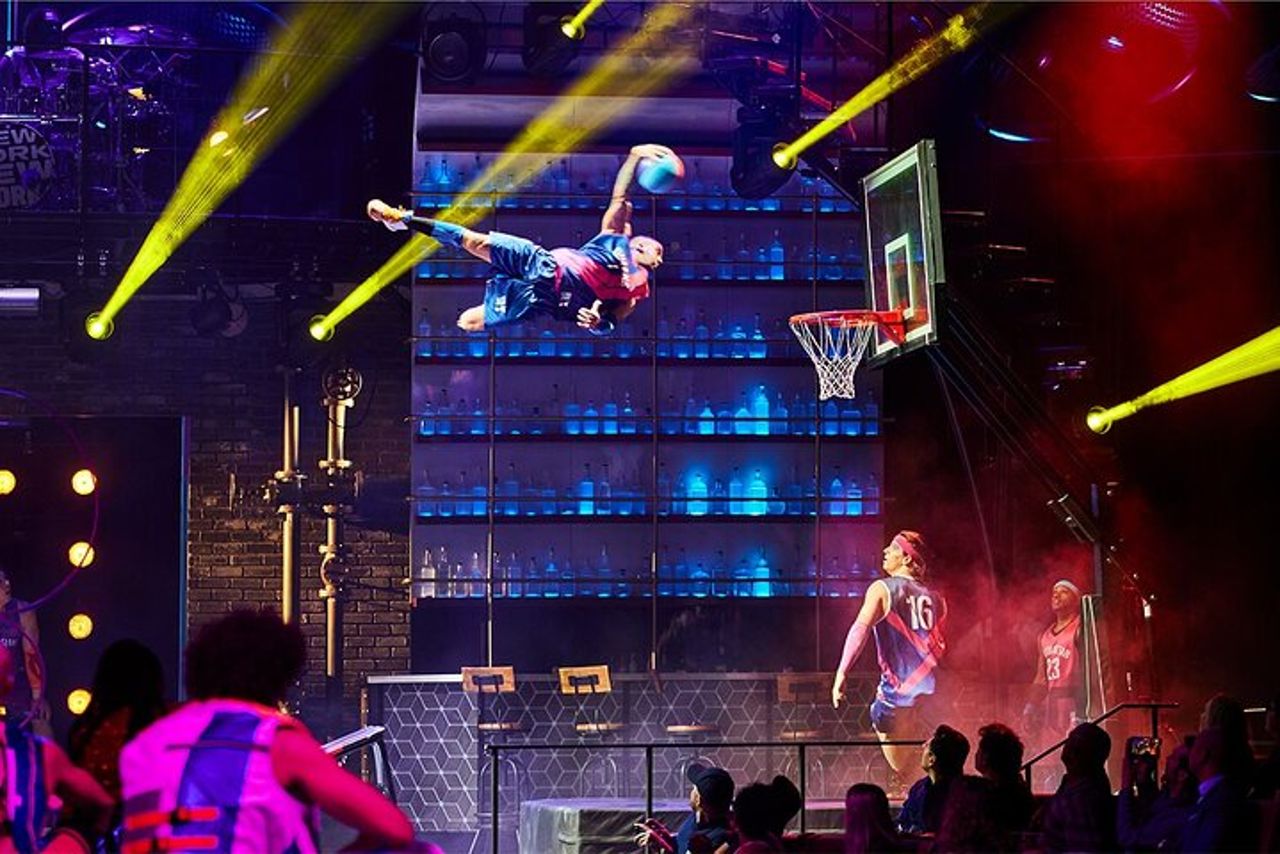 Mad Apple del Cirque du Soleil al New York New York Hotel and Casino — 3
