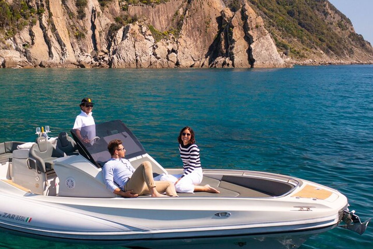 Portofino e San Fruttuoso Tour privato in barca da Sestri Levante — 5