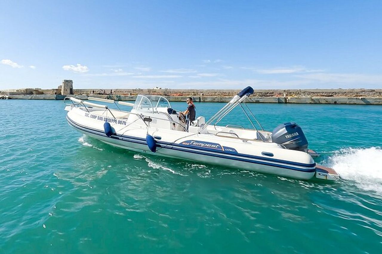 Escursione Isole Egadi in Gommone