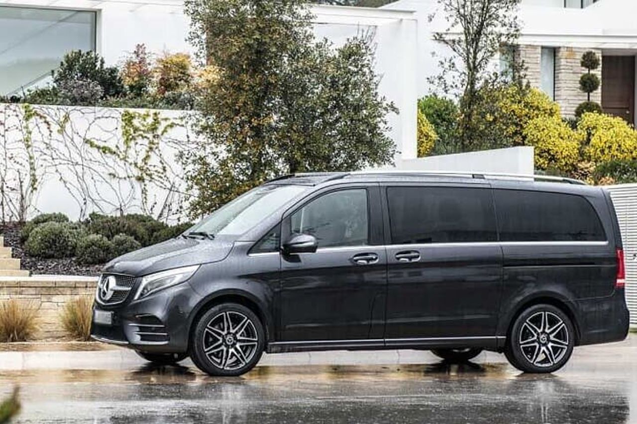 Minivan Transfer dal Porto di Genova a Genova, Savona o Portofino — 3