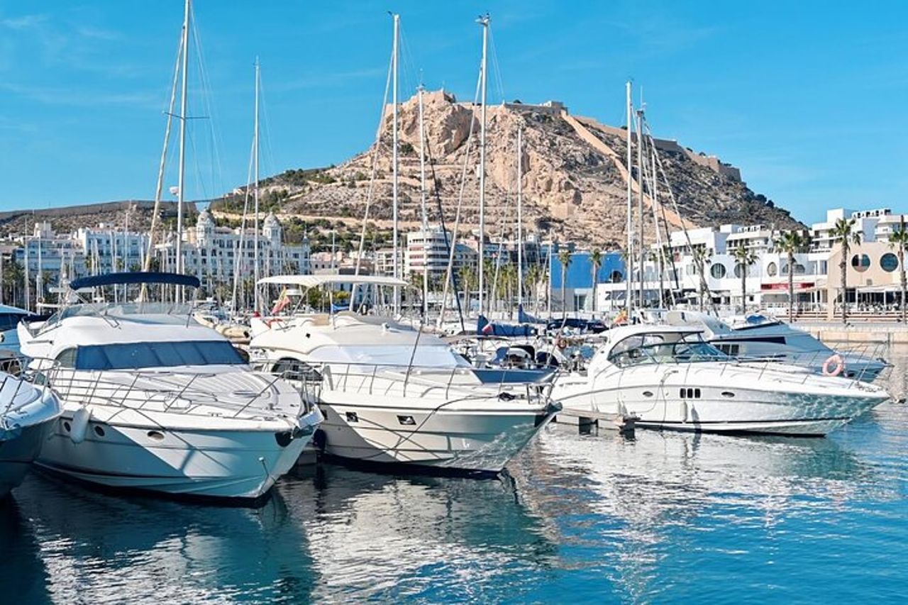 Esplora Monaco in 60 minuti con un Local