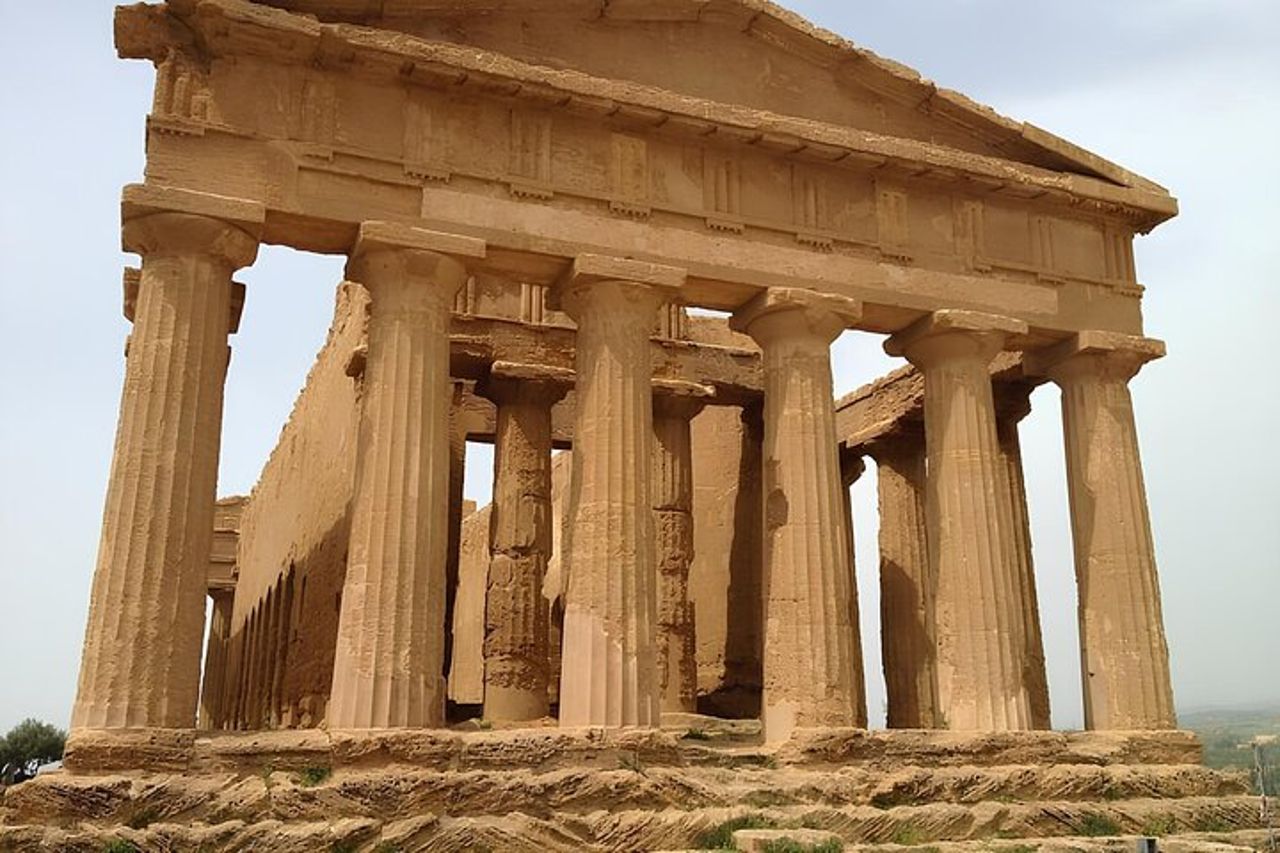 Tour Privato della Valle dei Templi e dei Giardini di Kolymbetra — 4