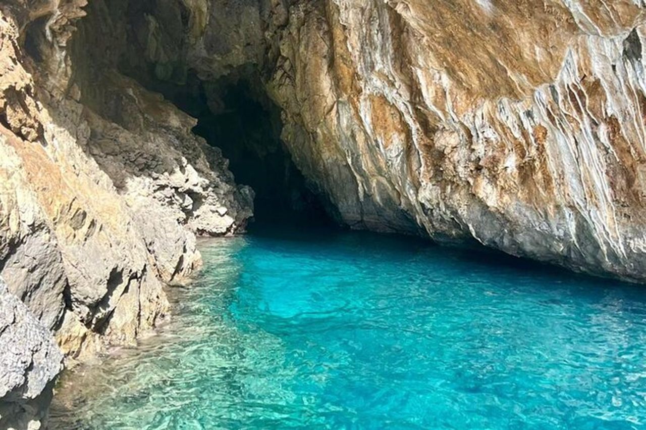 Camerota Boat Tour Esplorando Baia Infreschi — 7