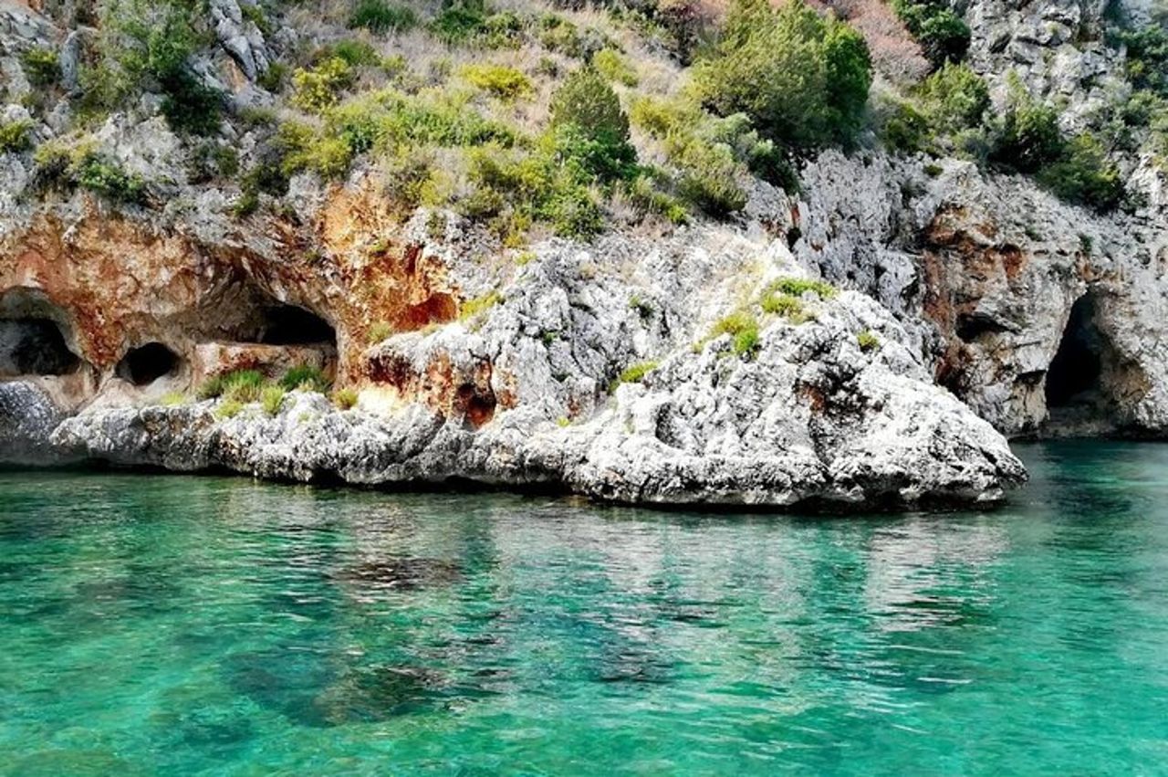Camerota Boat Tour Esplorando Baia Infreschi — 3