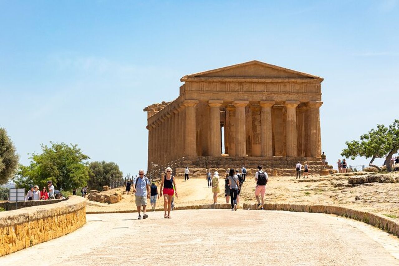 Agrigento Valle dei Templi Tour guidato archeologico privato — 5