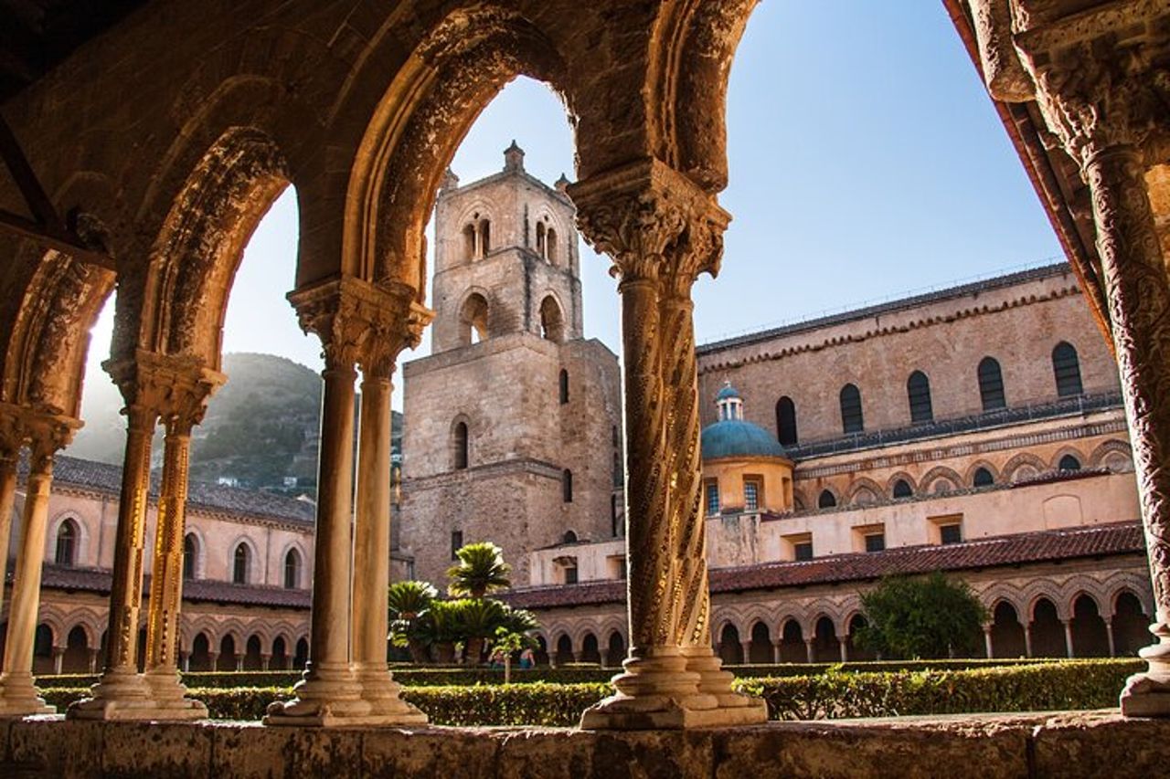 Tour di Taormina e Castelmola con partenza dal porto di Messina — 7