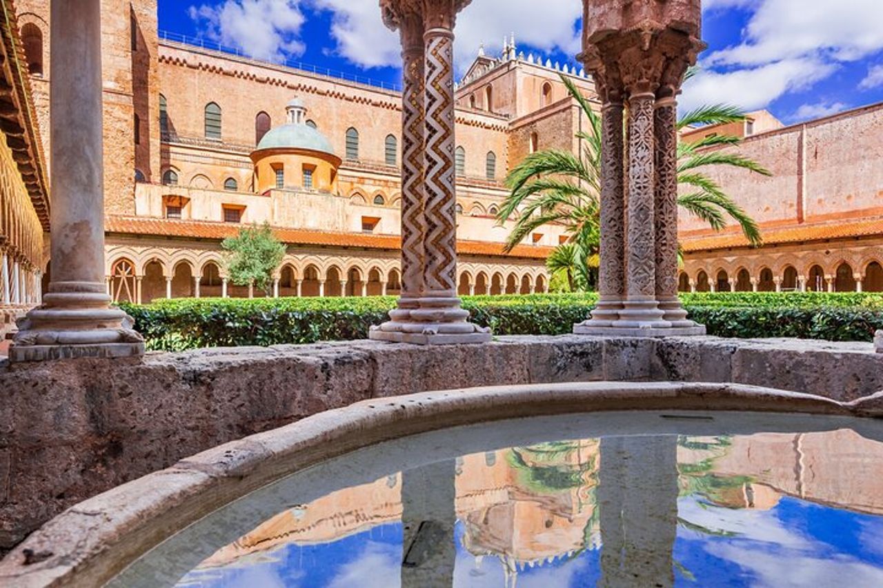 Tour della Sicilia Taormina e Castelmola dal porto di Messina — 7