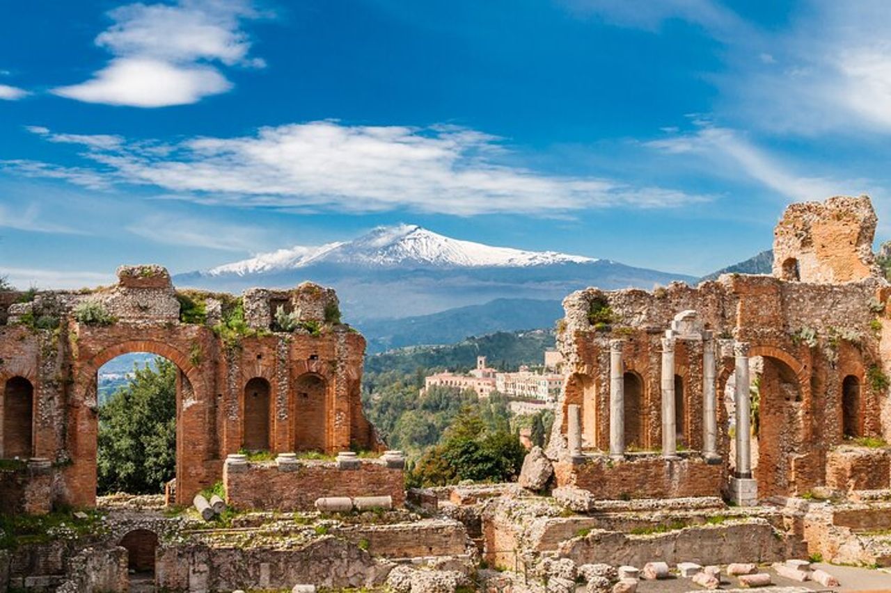 Tour di Taormina e Castelmola con partenza dal porto di Messina — 4