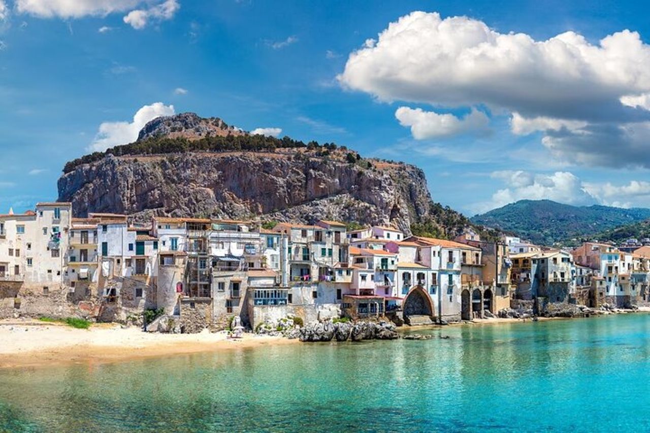 Private Transfer Catania Airport ↔ Cefalù with Optional Stops — 3