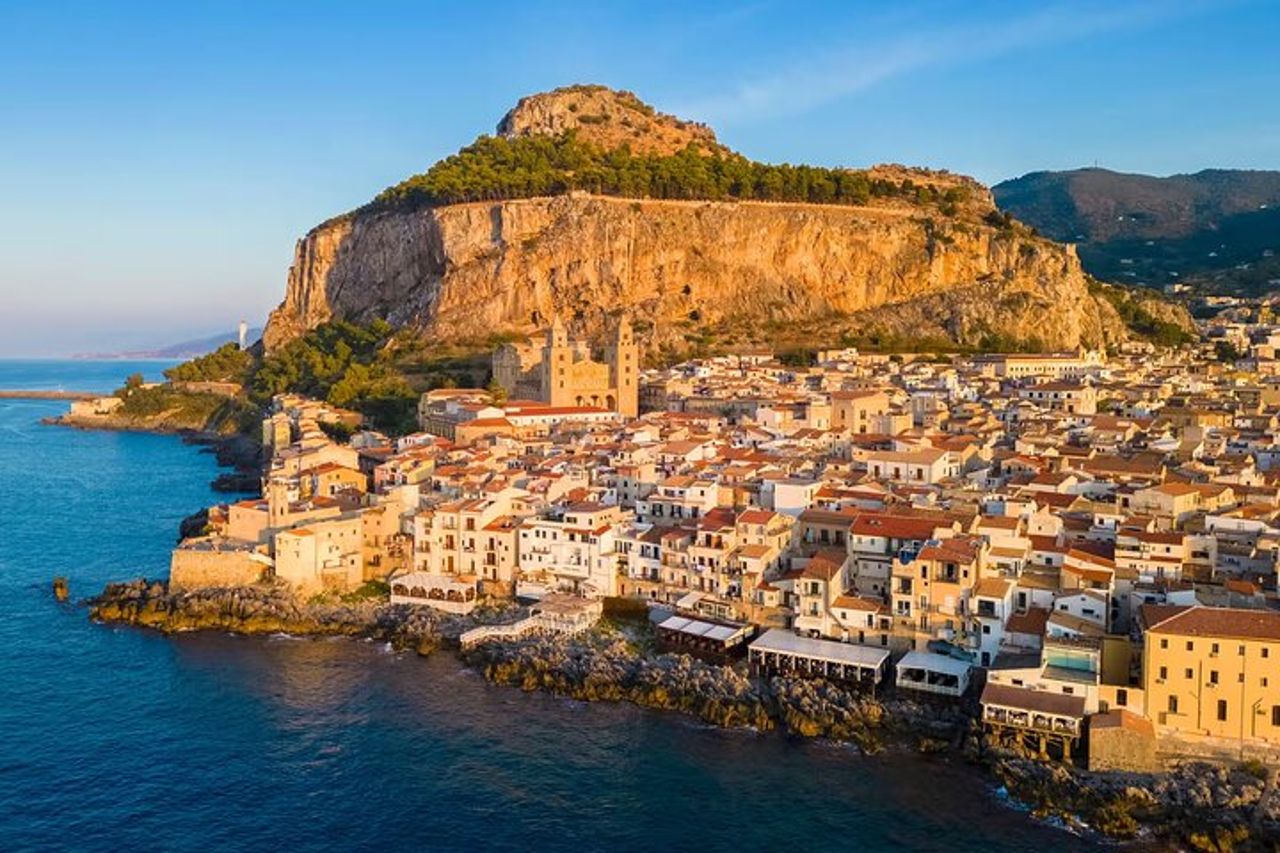 Private Transfer Catania Airport ↔ Cefalù with Optional Stops — 2