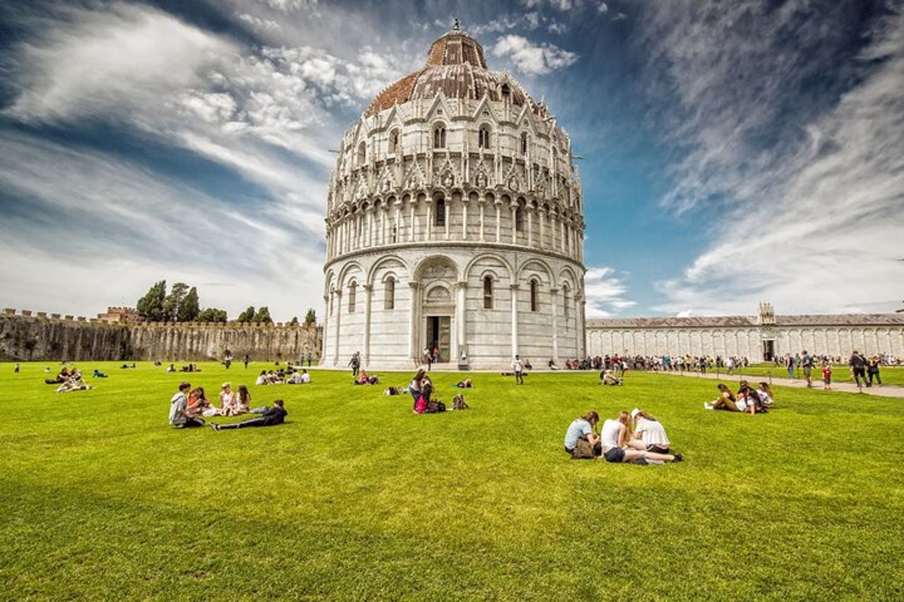 Da Firenze: Tour privato di mezza giornata a Pisa con autista — 9