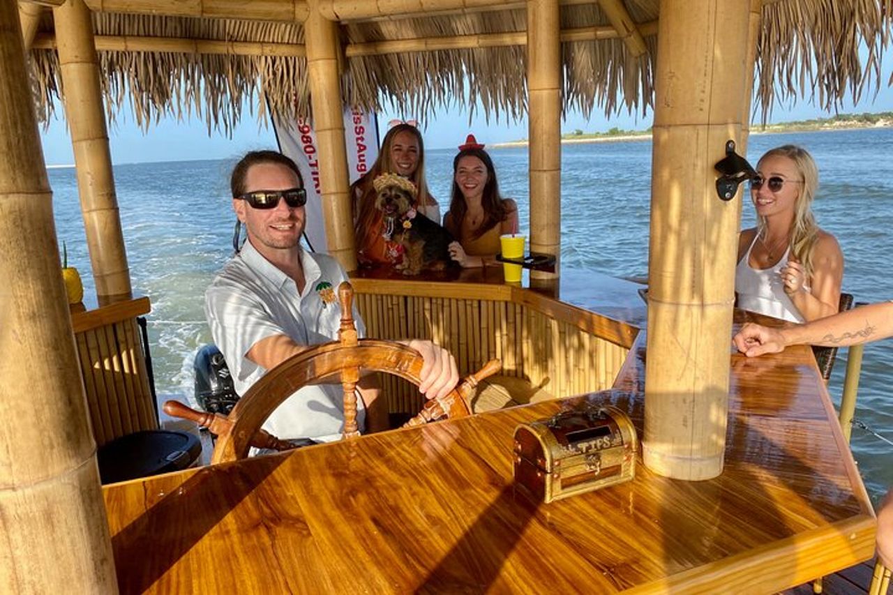 Amelia Island galleggiante Tiki Boat Cruise con opzione BYOB — 3