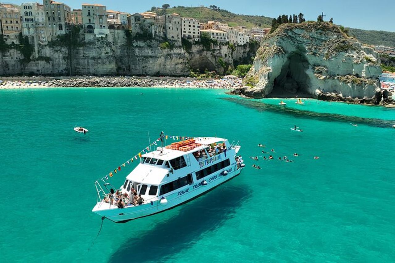 Tour barca Tropea Capo Vaticano aperitivo e snorkeling pomeriggio — 2