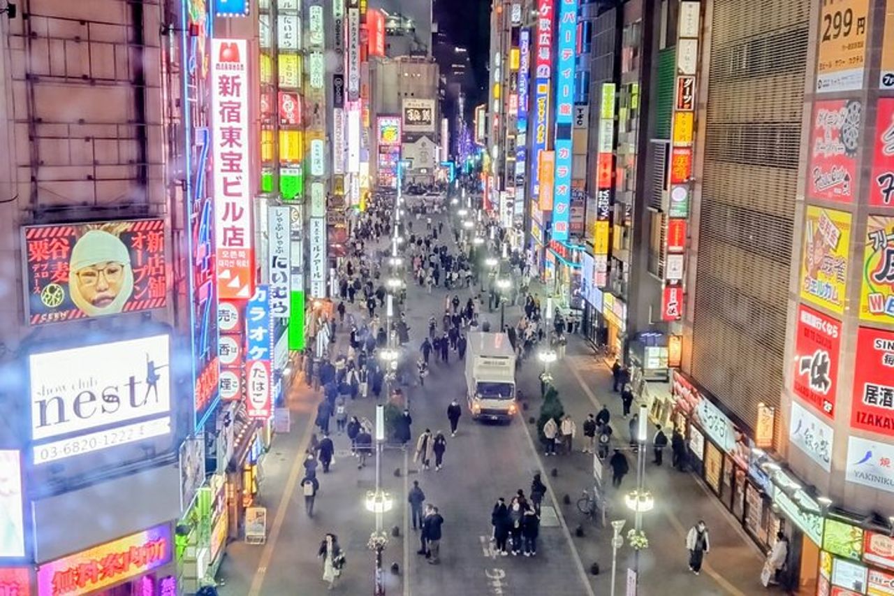 Tokyo Shinjuku di notte — 2