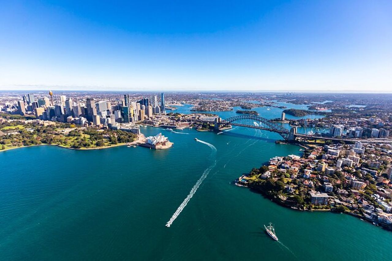 Volo panoramico in elicottero nel porto di Sydney
