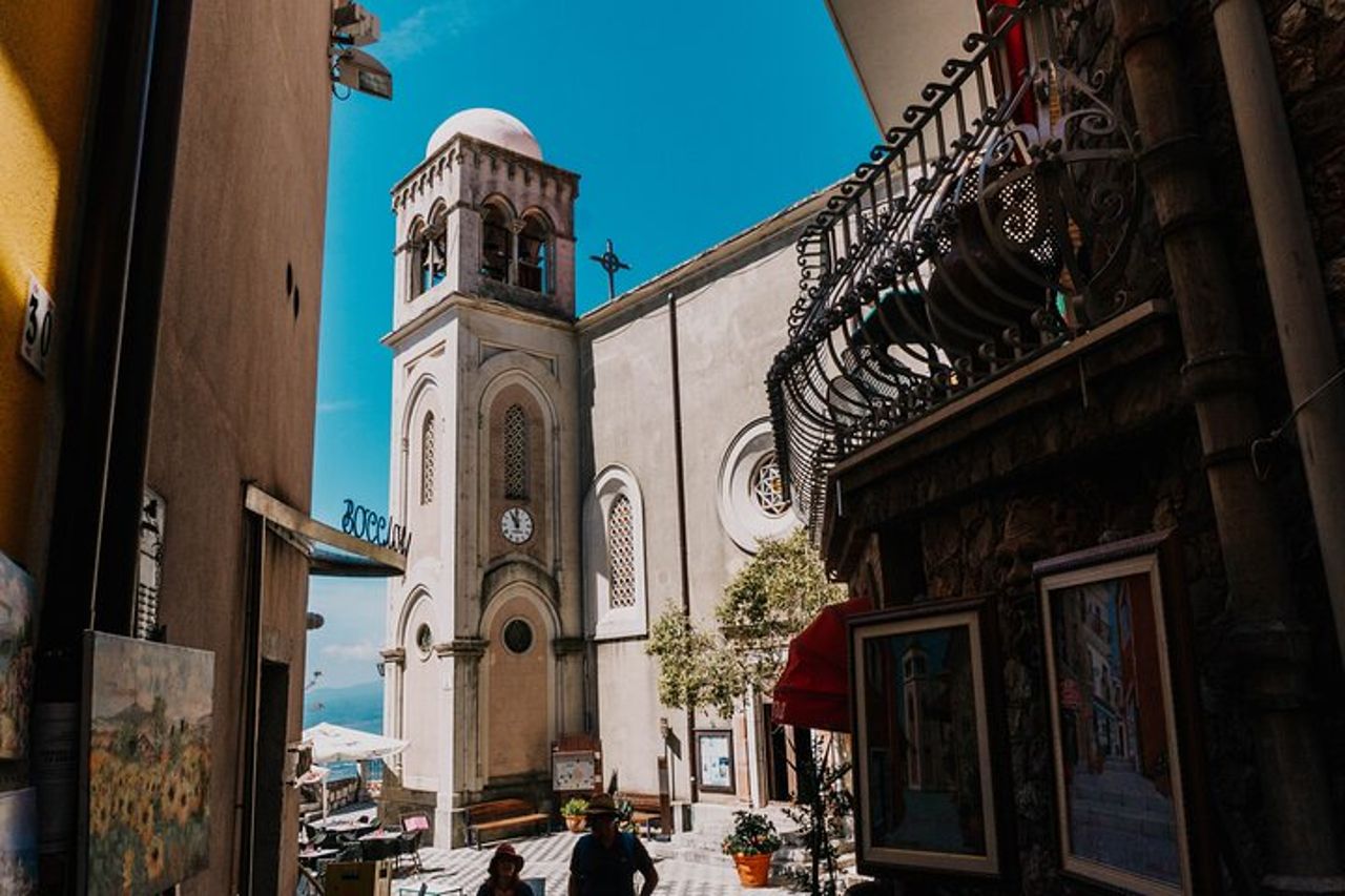 Tour privato del Loto Bianco e Castelmola da Taormina — 2