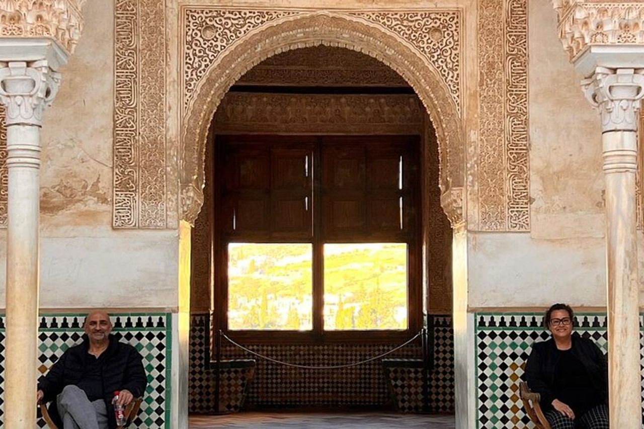 Escursione privata di un giorno all'Alhambra e Granada da Nerja — 6