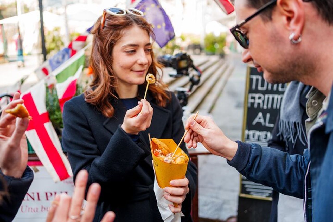 Tour gastronomico per piccoli gruppi a Genova con pasto completo e Guida locale — 4