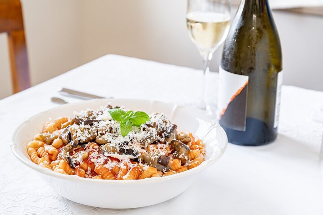 Corso di cucina tradizionale con gnocchi in una casa locale a Spoleto — 9