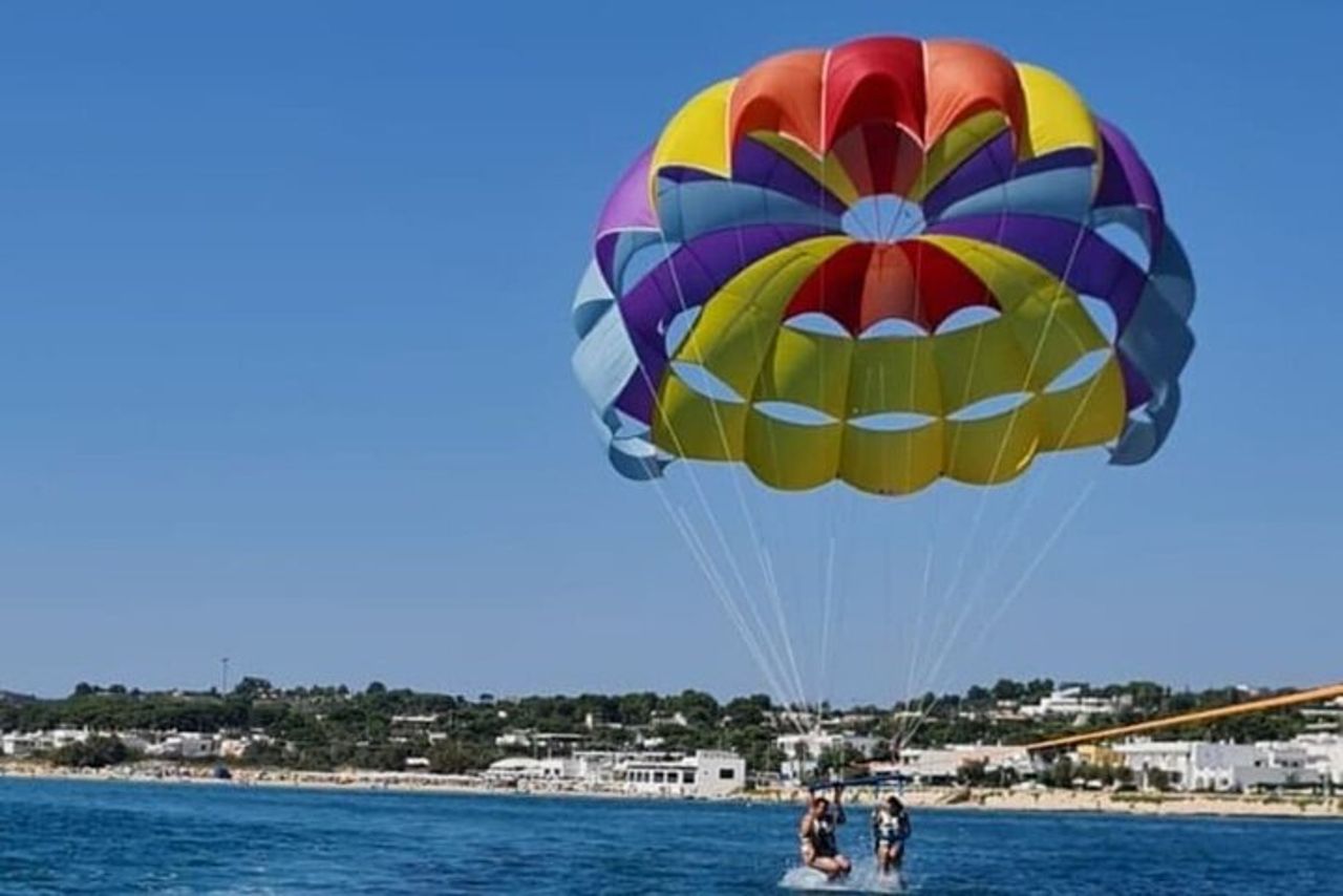 Avventura in Parasailing a Polignano con trasporto incluso — 6