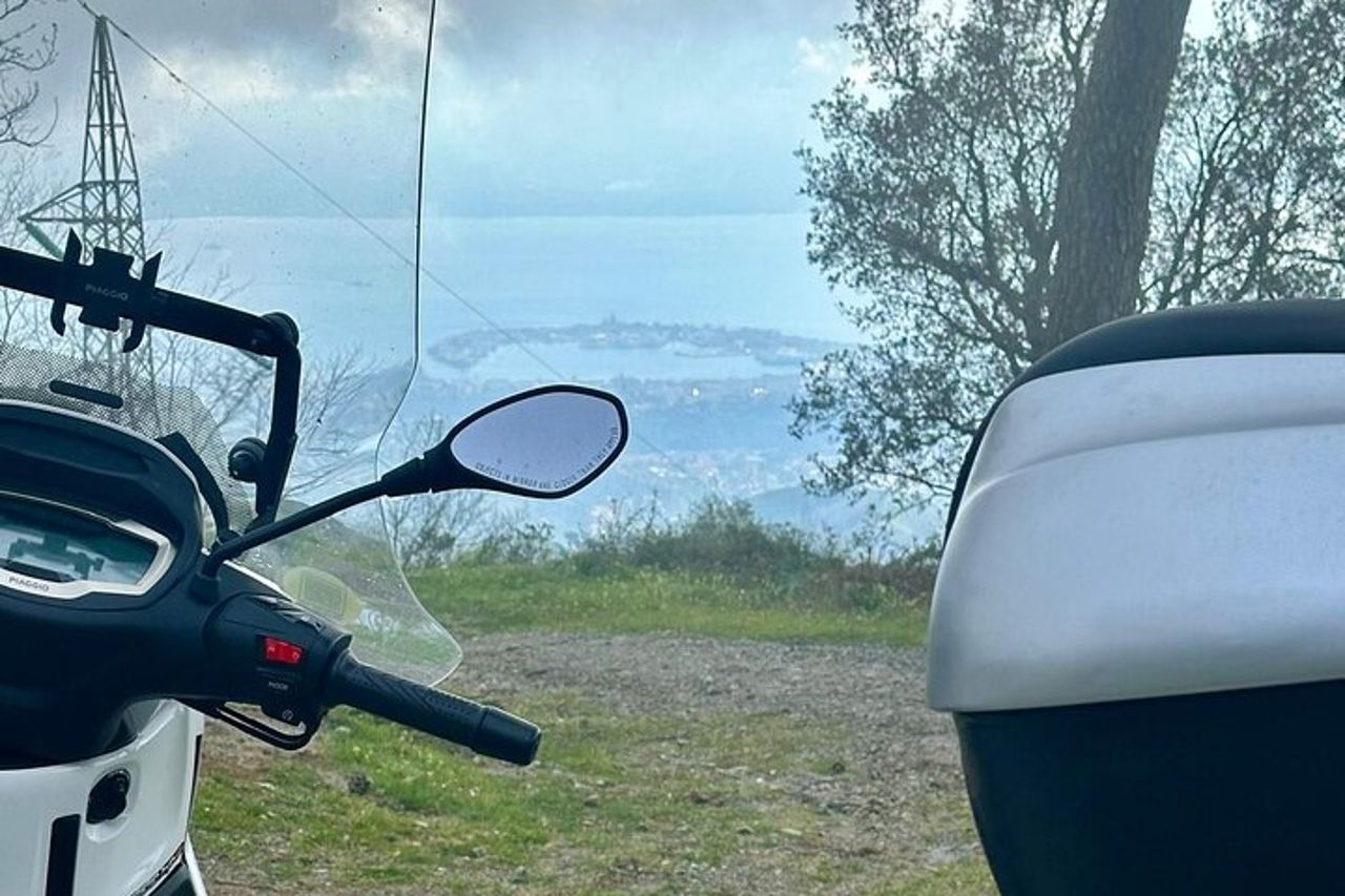 Tour Privato di Messina in Scooter — 8