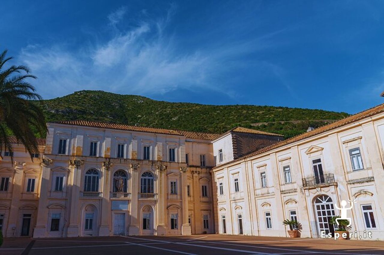 Da Caserta: Tour in E-Bike e Visita a Casertavecchia — 2